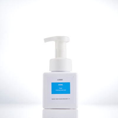White Square 42mm 8.45oz Foam Pump Bottle