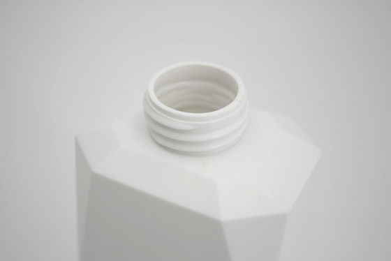 550ml HDPE 32mm Hair Mask Plastic Pump Bottle Irregular Shape